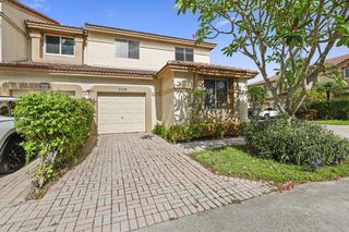 6797 Via Regina 4, Boca Raton, FL 33433