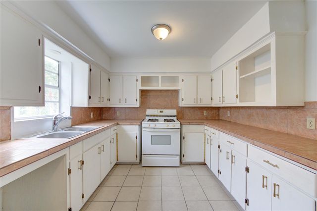 10717 Pillot Street, Houston, TX 77029