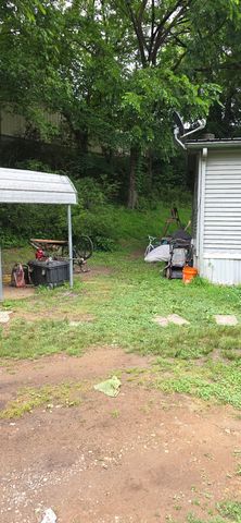 425 Twomey Rd, Centerville, TN 37033