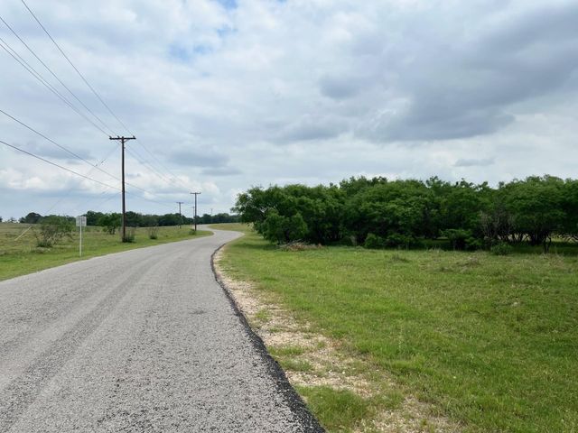 Lot 17 Settlement WAY, Luling, TX 78648