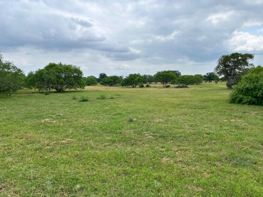 Lot 17 Settlement WAY, Luling, TX 78648