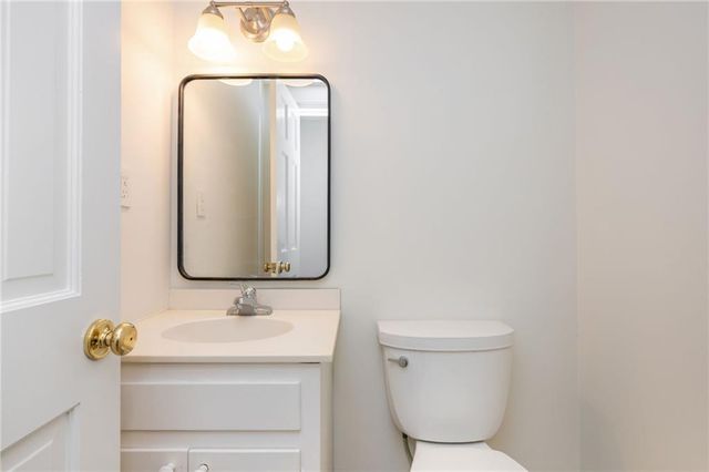 35 Simpson NE Drive, Kennesaw, GA 30144