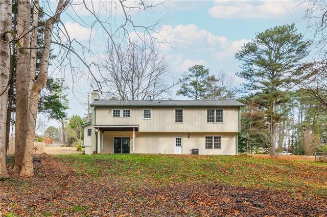 35 Simpson NE Drive, Kennesaw, GA 30144