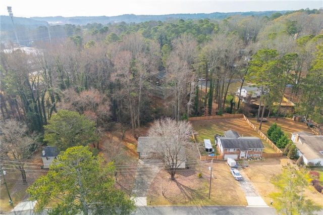 35 Simpson NE Drive, Kennesaw, GA 30144