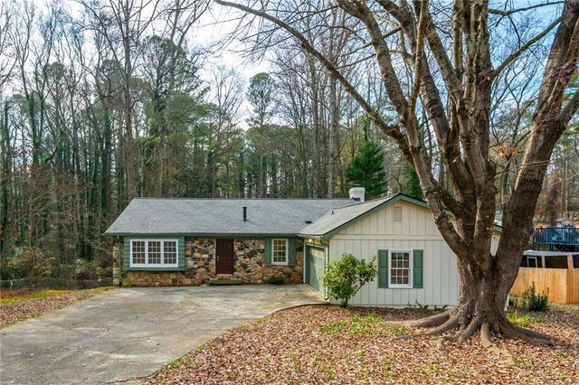 35 Simpson NE Drive, Kennesaw, GA 30144