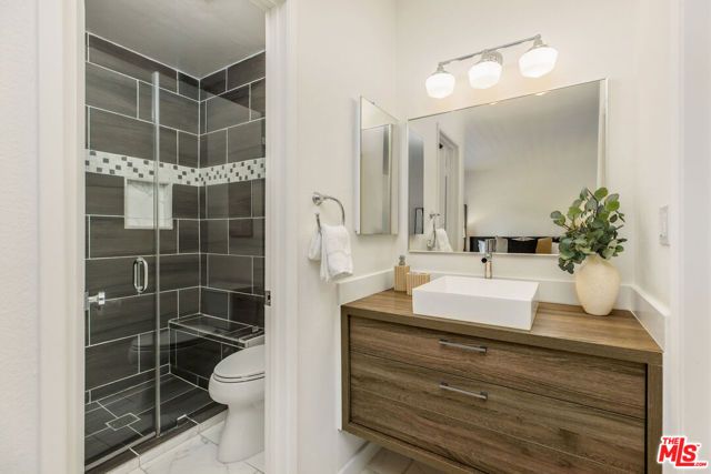 2337 Oak Street 4, Santa Monica, CA 90405