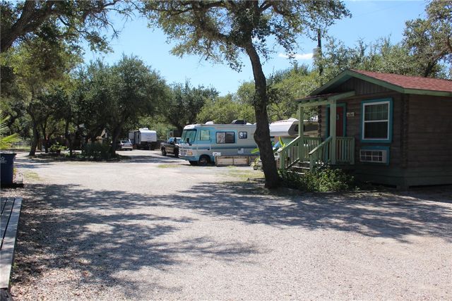 2328 CHAPARRAL, Rockport, TX 78382