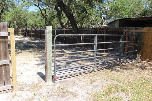 2328 CHAPARRAL, Rockport, TX 78382