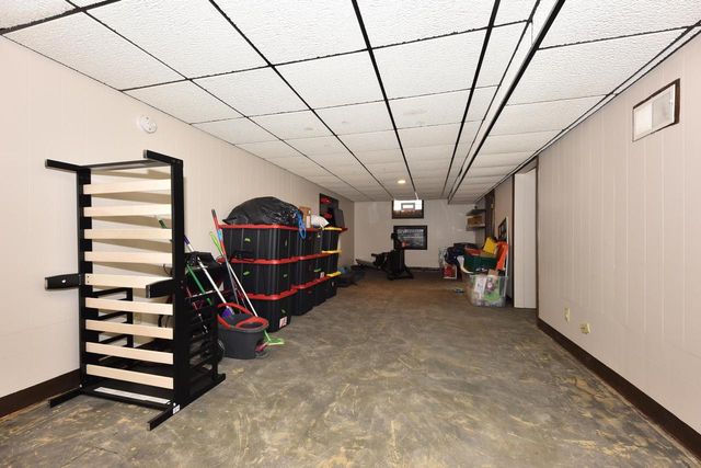 6509 W Warnimont AVENUE, Milwaukee, WI 53220