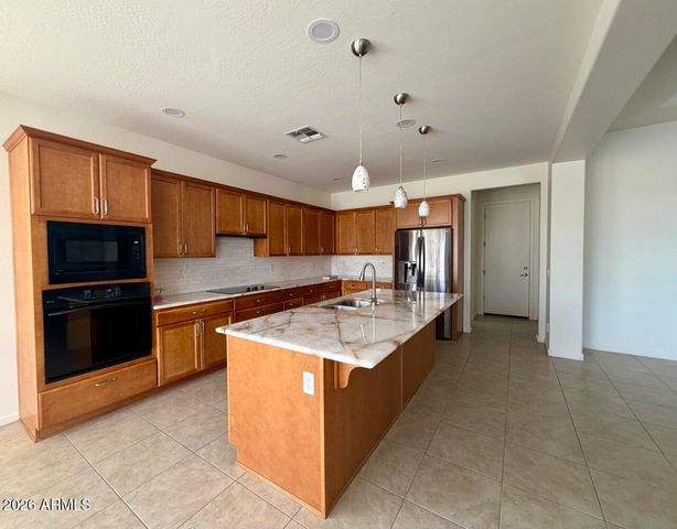 2465 N 164TH Drive, Goodyear, AZ 85395