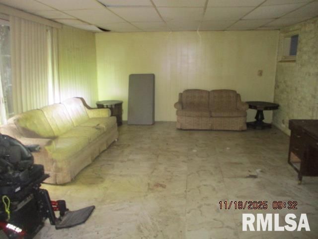 13823 2ND Street, Pekin, IL 61554