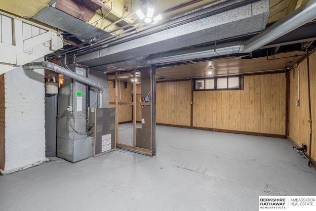 3858 Franklin Street, Omaha, NE 68111