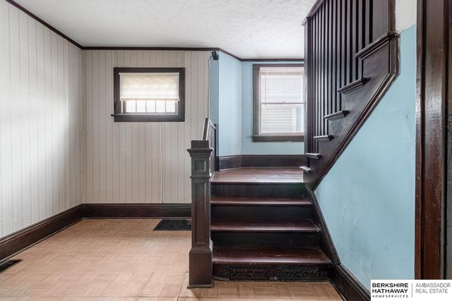 3858 Franklin Street, Omaha, NE 68111