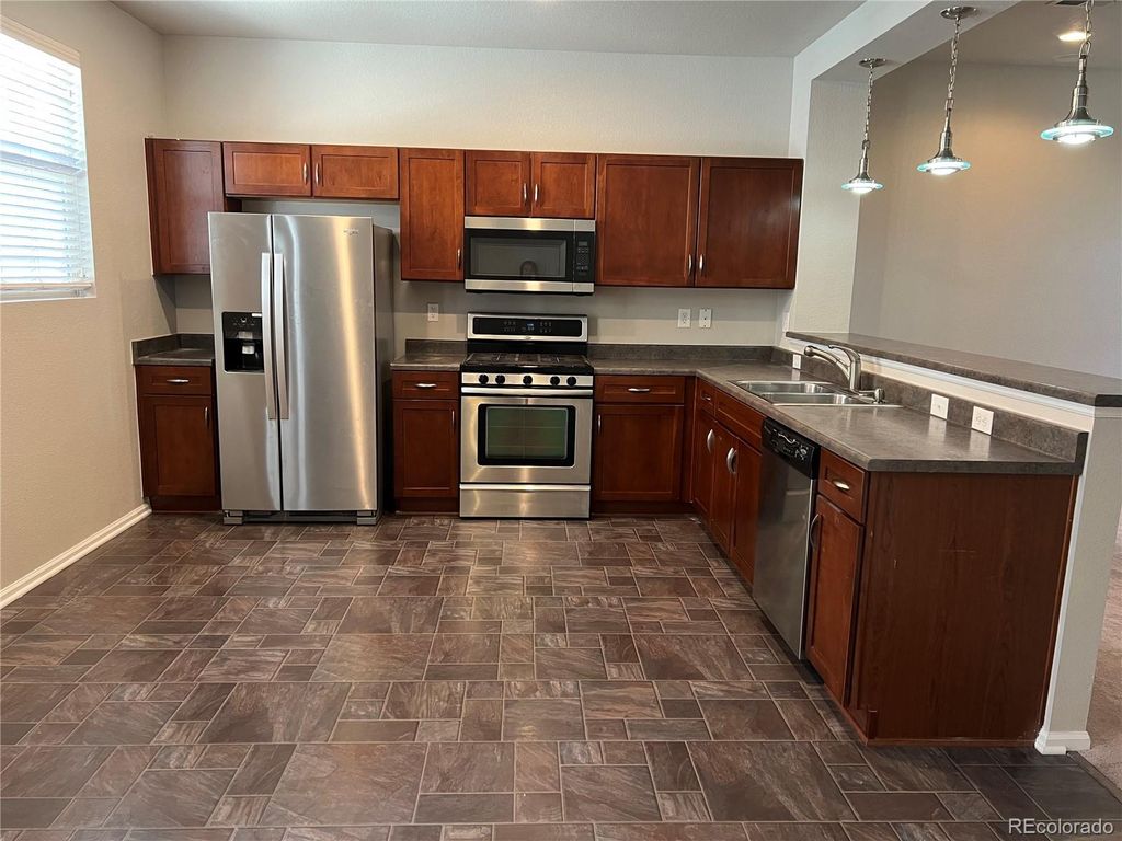 6465 S Potomac Street, Englewood, CO 80111