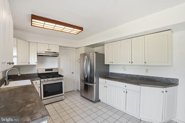 3007 TWISTING LN, Bowie, MD 20715