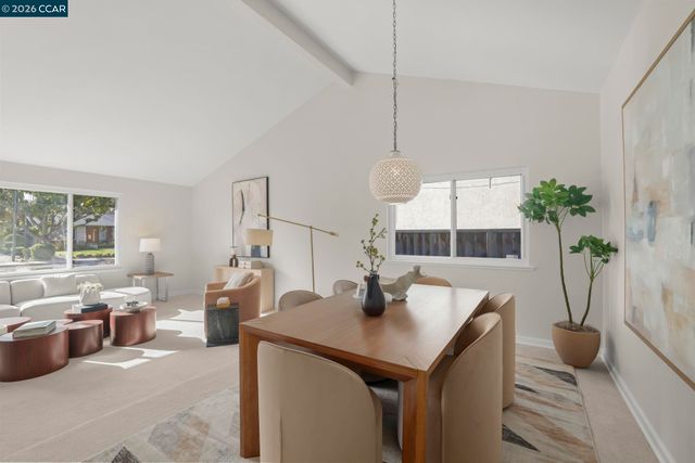 324 York Court, Walnut Creek, CA 94598