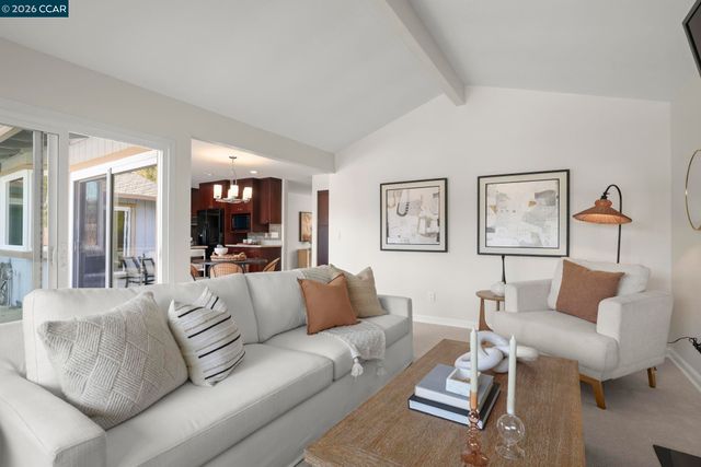 324 York Court, Walnut Creek, CA 94598