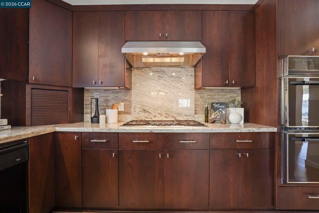 324 York Court, Walnut Creek, CA 94598