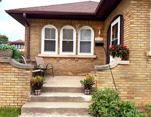 1713 N 55th STREET, Milwaukee, WI 53208
