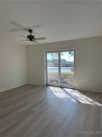 11604 W Bayshore Drive, Crystal River, FL 34429