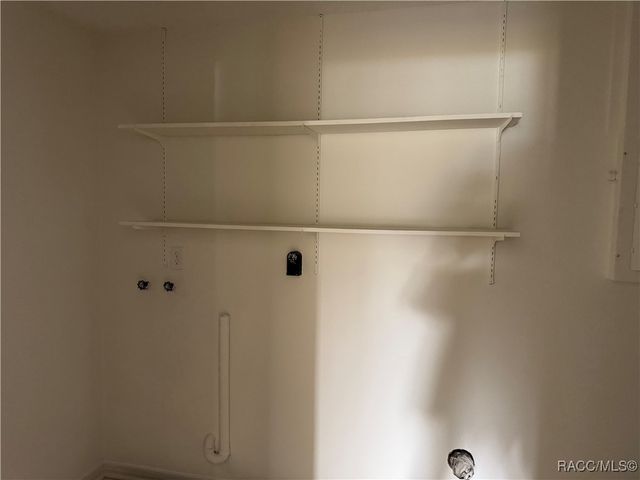 11604 W Bayshore Drive, Crystal River, FL 34429