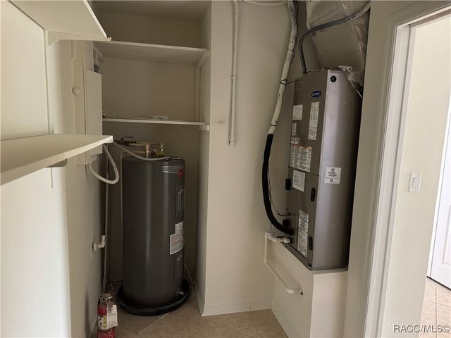 11604 W Bayshore Drive, Crystal River, FL 34429