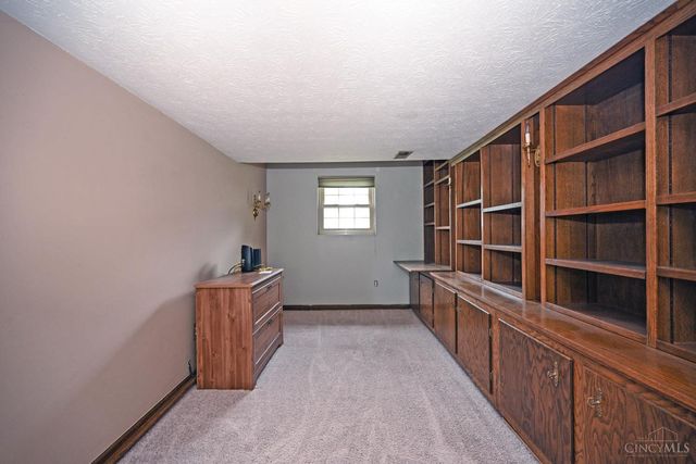 7868 Quail Hollow Court, West Chester, OH 45069