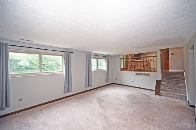 7868 Quail Hollow Court, West Chester, OH 45069