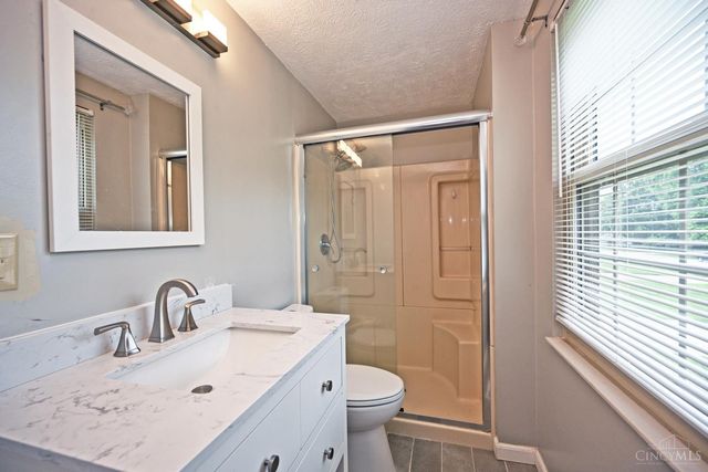 7868 Quail Hollow Court, West Chester, OH 45069