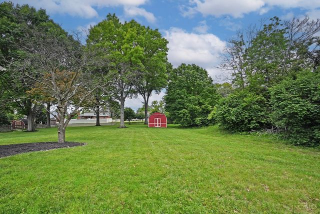7868 Quail Hollow Court, West Chester, OH 45069