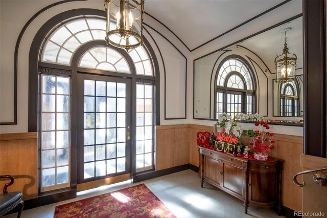 1515 E 9th Avenue 207, Denver, CO 80218