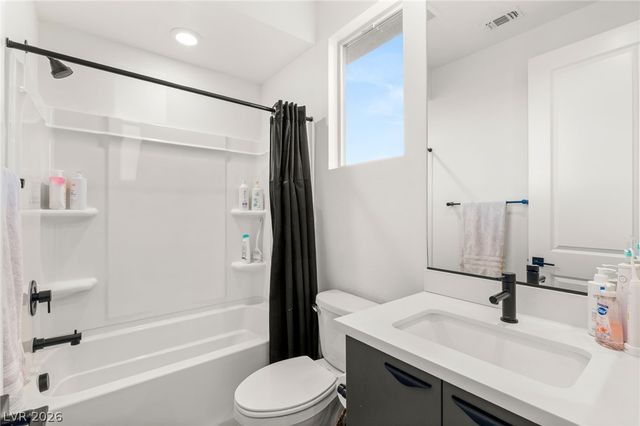 2158 Alto Vista Drive, Henderson, NV 89052