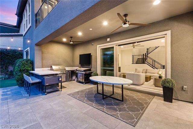 2158 Alto Vista Drive, Henderson, NV 89052