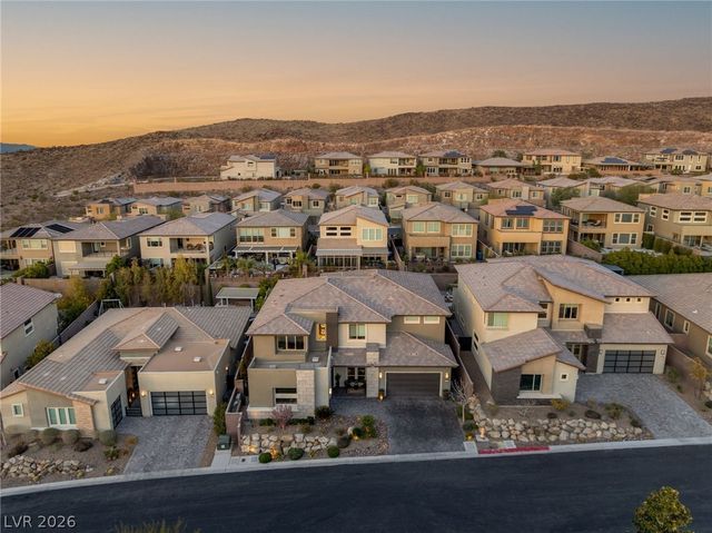 2158 Alto Vista Drive, Henderson, NV 89052