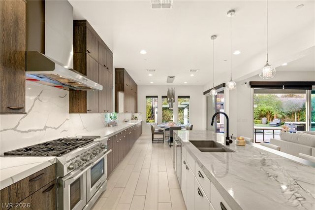 2158 Alto Vista Drive, Henderson, NV 89052