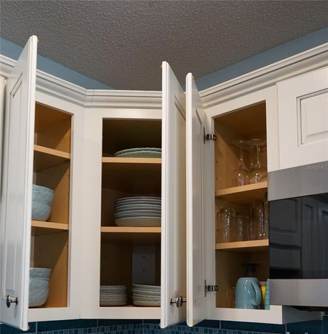 306 B FOWLING COURT, Sun City Center, FL 33573