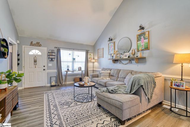 603 Ezra Court, Inman, SC 29349