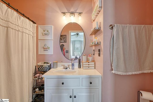 603 Ezra Court, Inman, SC 29349