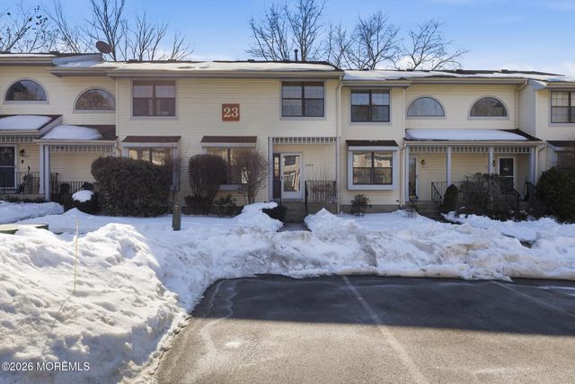 2305 Gulfstream Way, Toms River, NJ 08755