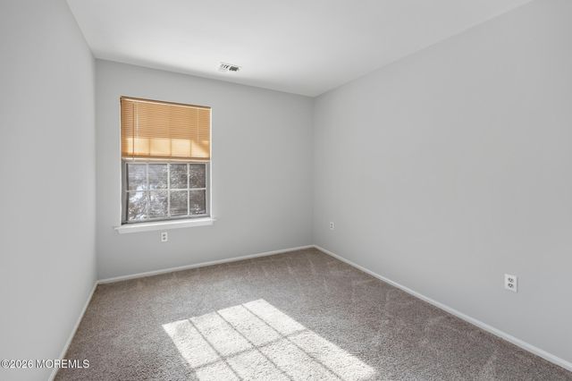 2305 Gulfstream Way, Toms River, NJ 08755