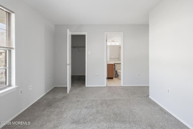 2305 Gulfstream Way, Toms River, NJ 08755