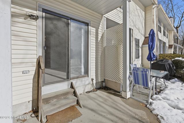 2305 Gulfstream Way, Toms River, NJ 08755