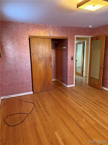 239 Grayton Road, Tonawanda, NY 14150