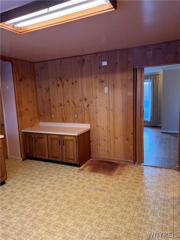 239 Grayton Road, Tonawanda, NY 14150