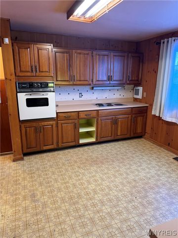 239 Grayton Road, Tonawanda, NY 14150