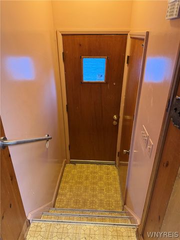 239 Grayton Road, Tonawanda, NY 14150