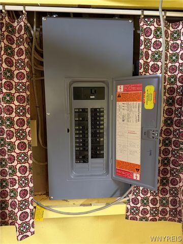 239 Grayton Road, Tonawanda, NY 14150