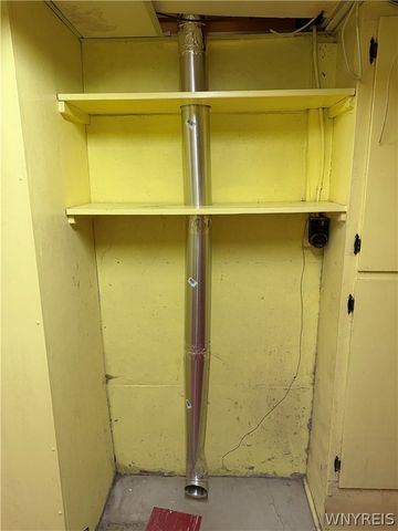 239 Grayton Road, Tonawanda, NY 14150