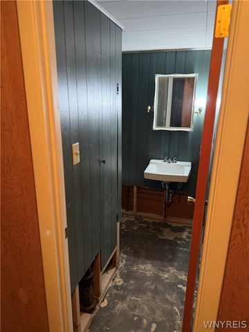 239 Grayton Road, Tonawanda, NY 14150