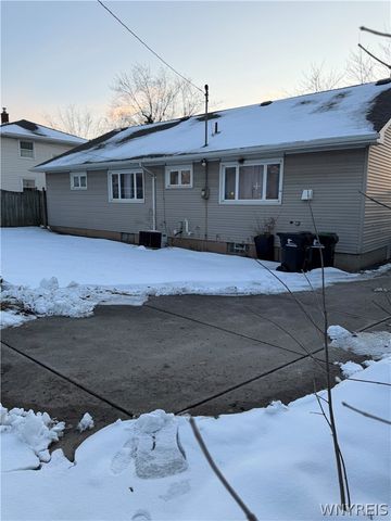 239 Grayton Road, Tonawanda, NY 14150